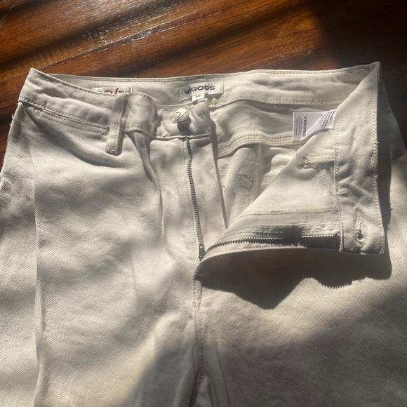 Vigoss Alanis High Rise Wide Leg Jeans - Picture 4 of 4